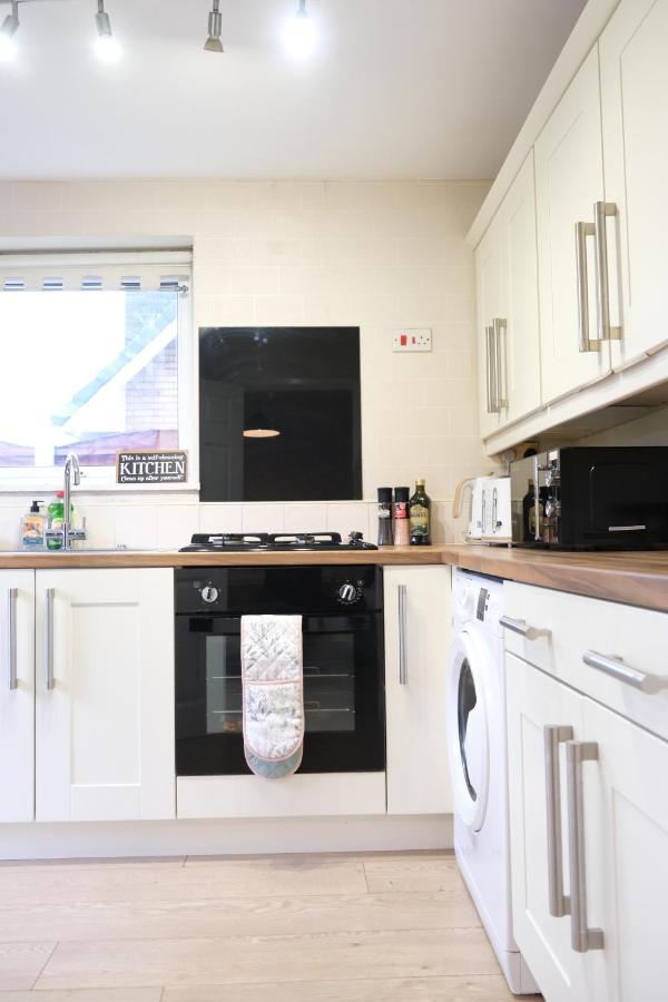 Bee Stays - Maliston House Great Sankey Екстер'єр фото
